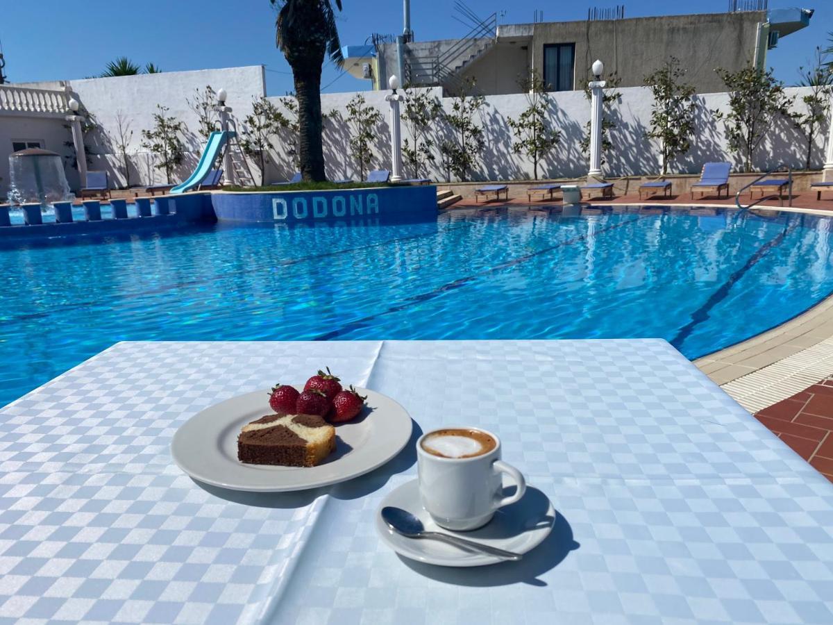 多多纳酒店 Sarandë 外观 照片