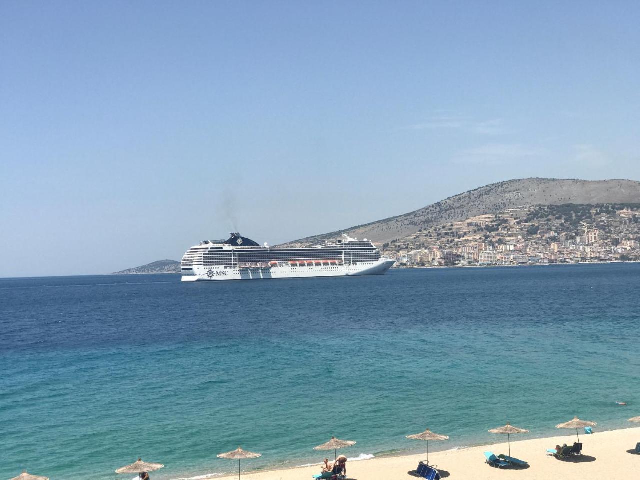 多多纳酒店 Sarandë 外观 照片